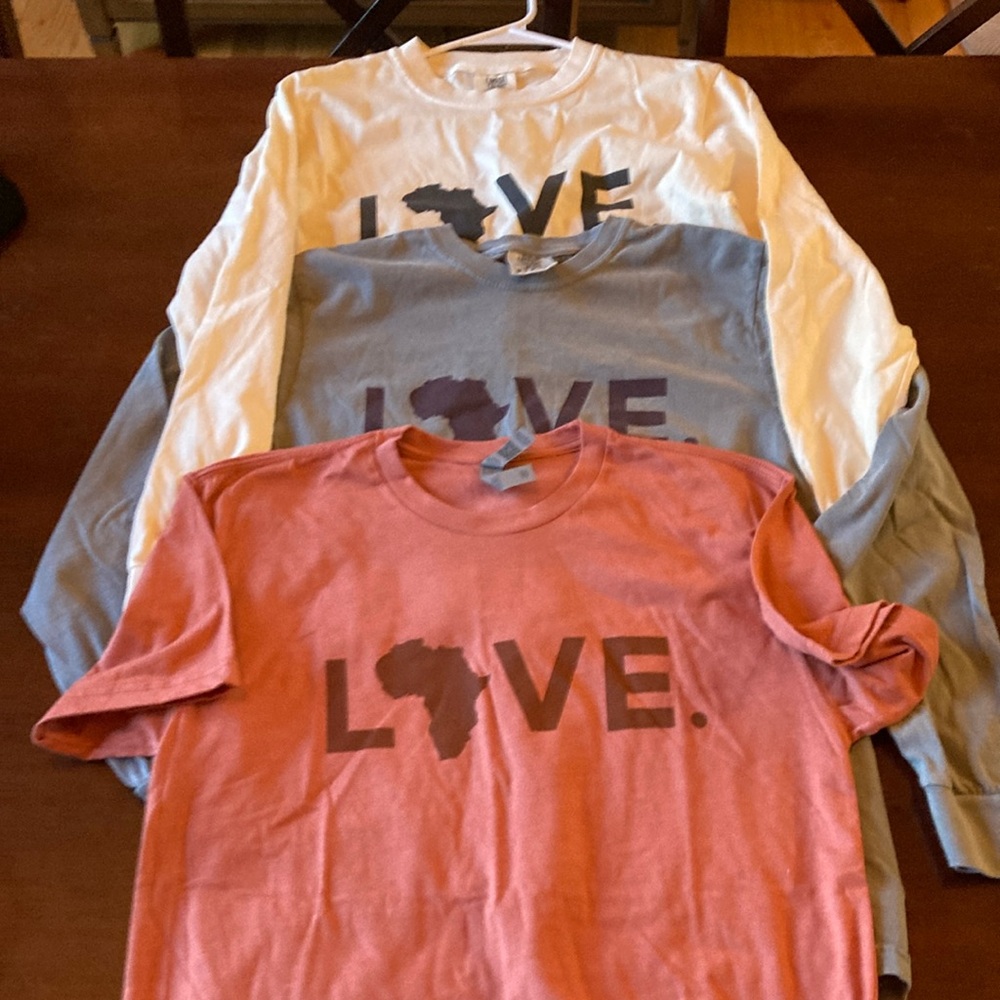 1 peach short sleeve, 2 long sleeve (grey/green and cream) Love shirts.